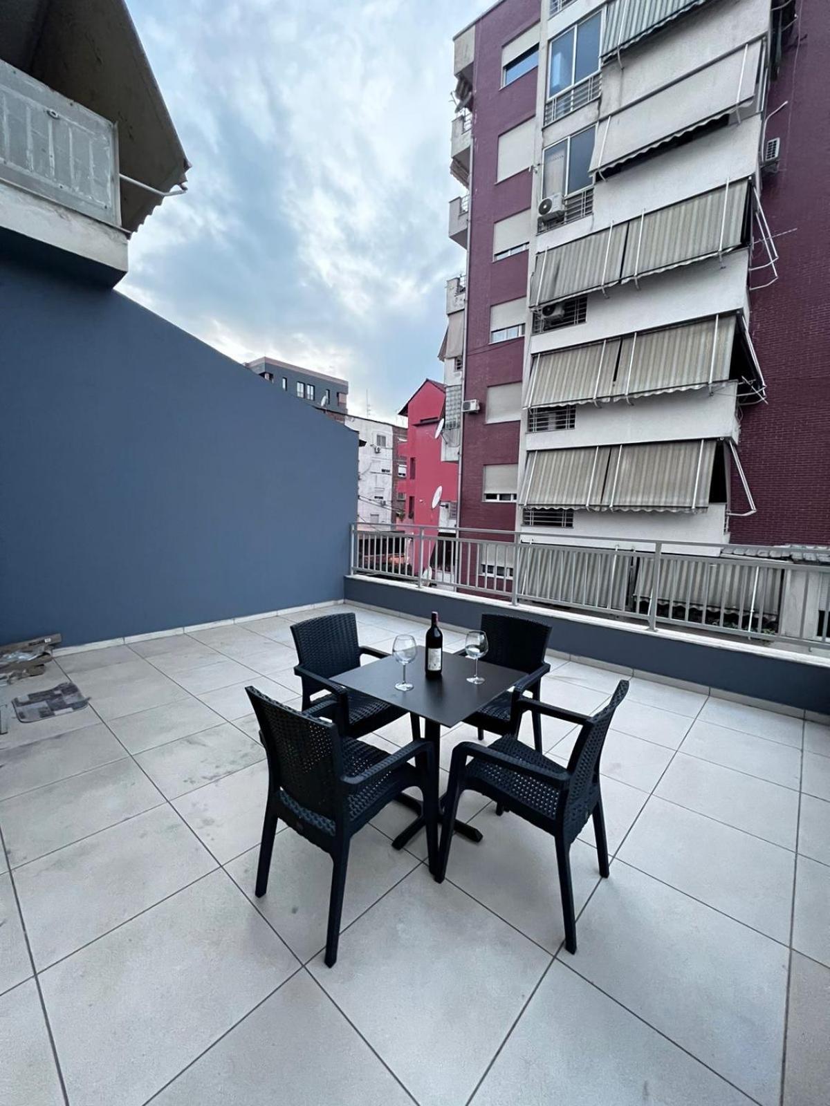 New Baazar Terrace Apartment Tirana Exterior photo
