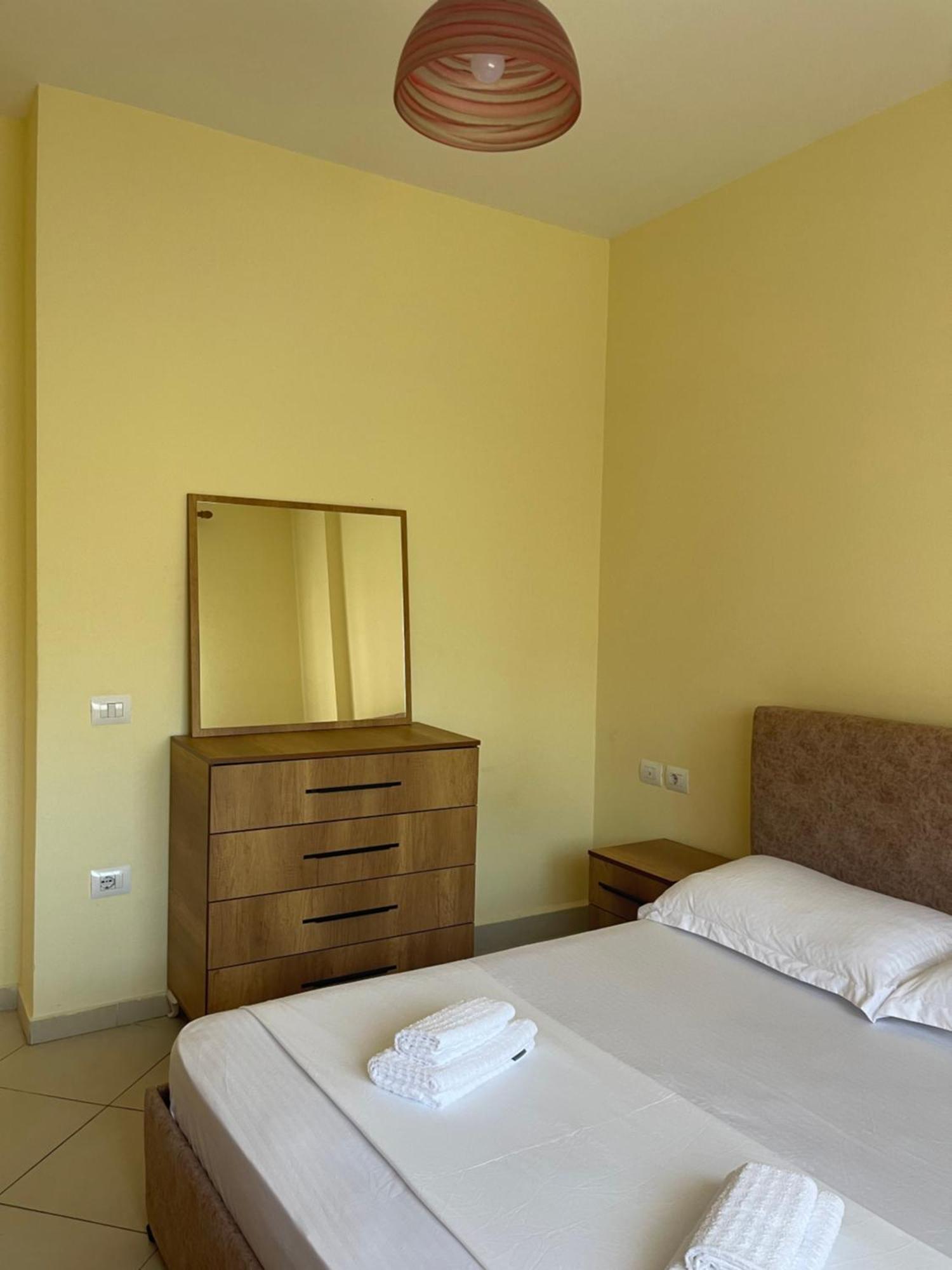 New Baazar Terrace Apartment Tirana Exterior photo